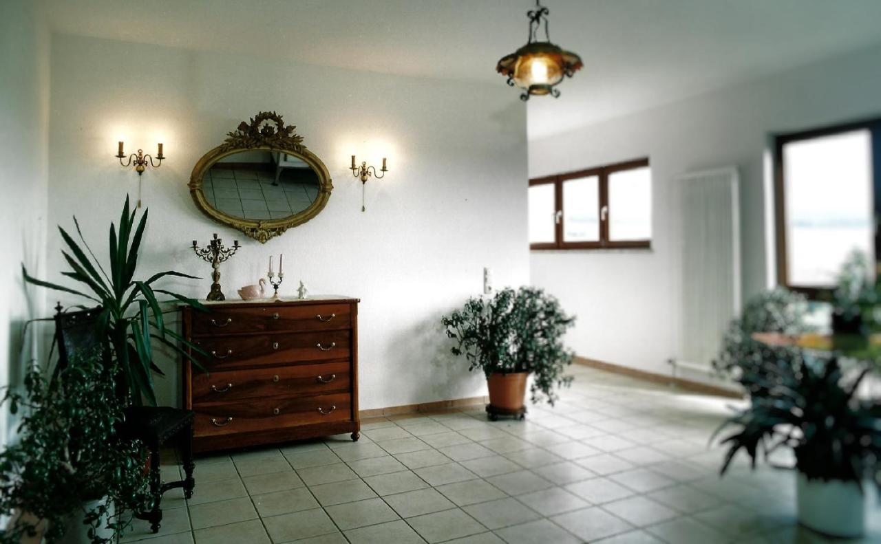 Gaestehaus Zum Goldberg Dorsheim Exteriör bild